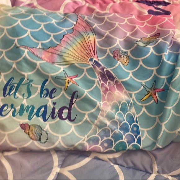 a set of 3 pieces: a baby blanket and two pillowcases - Picture 6 of 8